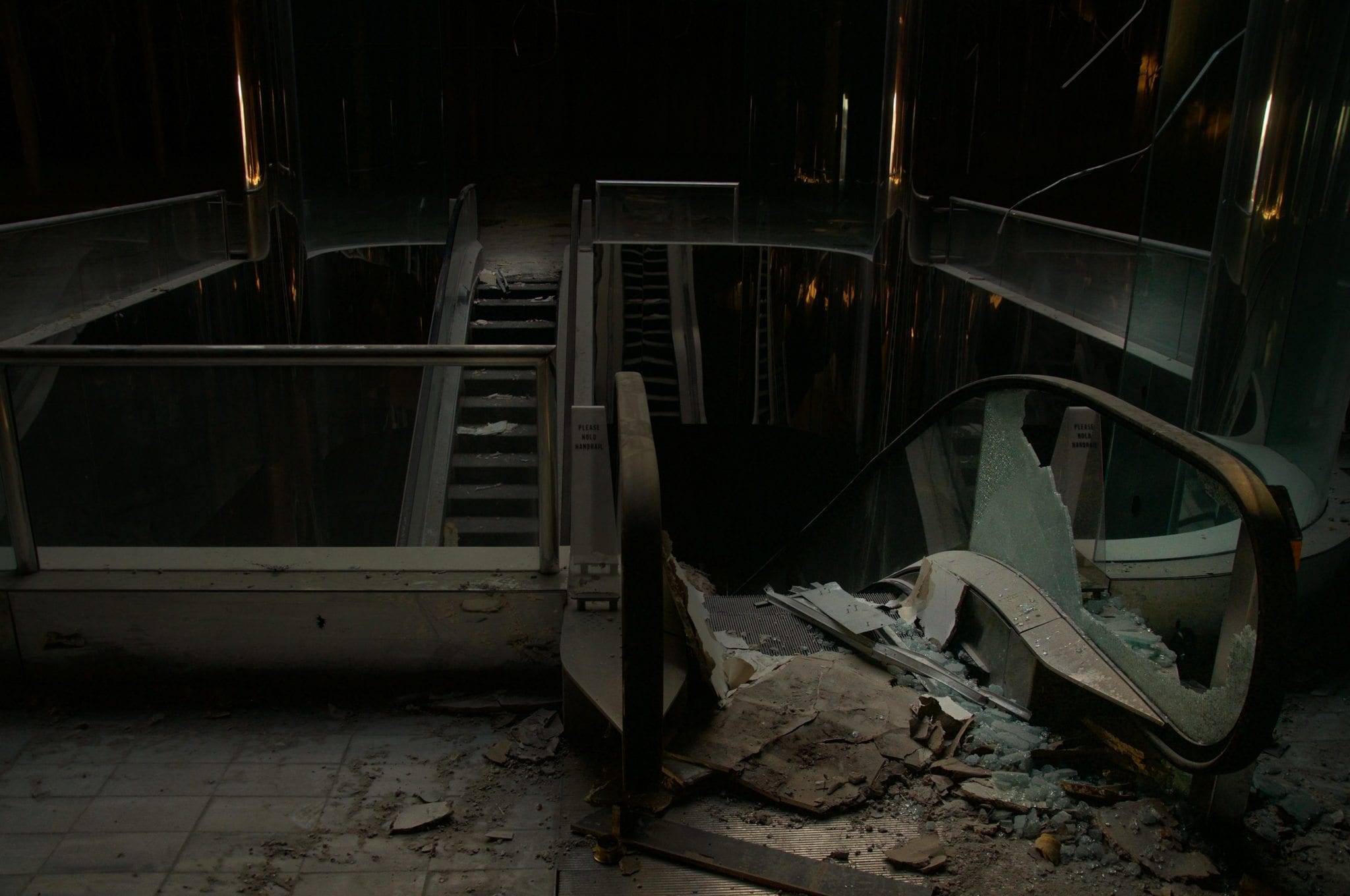 A Haunting Look Inside America’s Creepiest Abandoned Malls